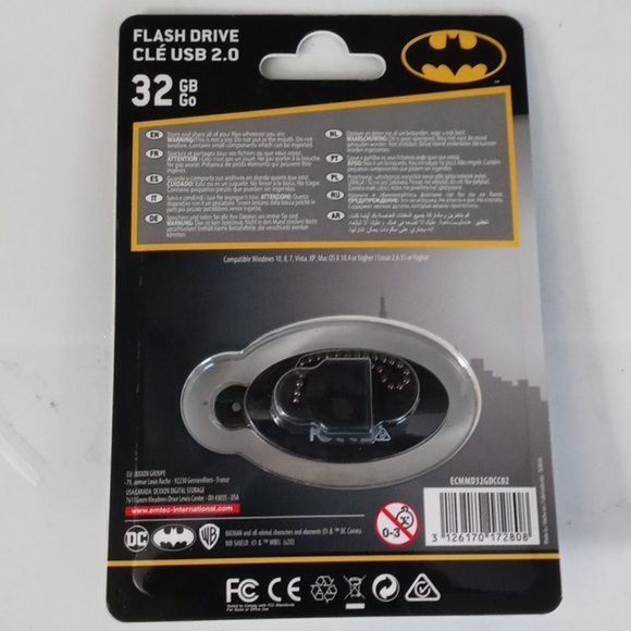 Emtec Batman 32GB USB Flash Drive - Picture 3 of 4
